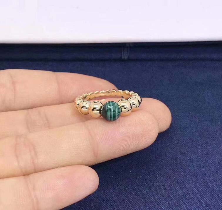 Van Cleef Arpels 18k Yellow Gold Perlee Couleurs Variation Malachite Ring