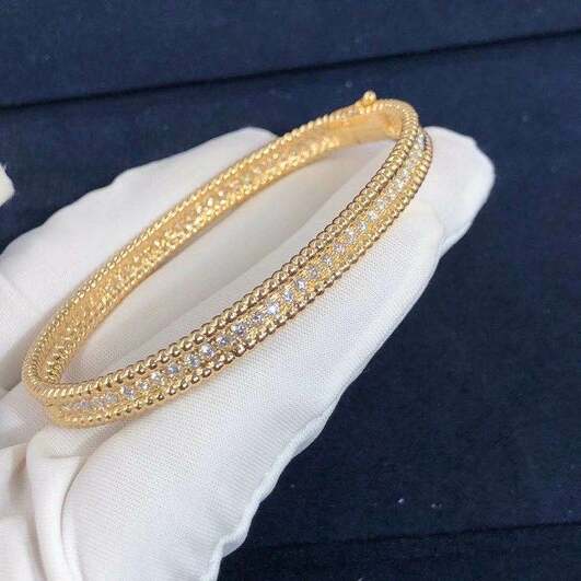 Van Cleef Arpels 18k Yellow Gold Small Model 1 Rows Perlee Diamonds Bracelet