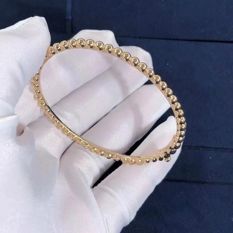 Van Cleef Arpels Perlee Pearls Of Gold Medium Model Bracelet
