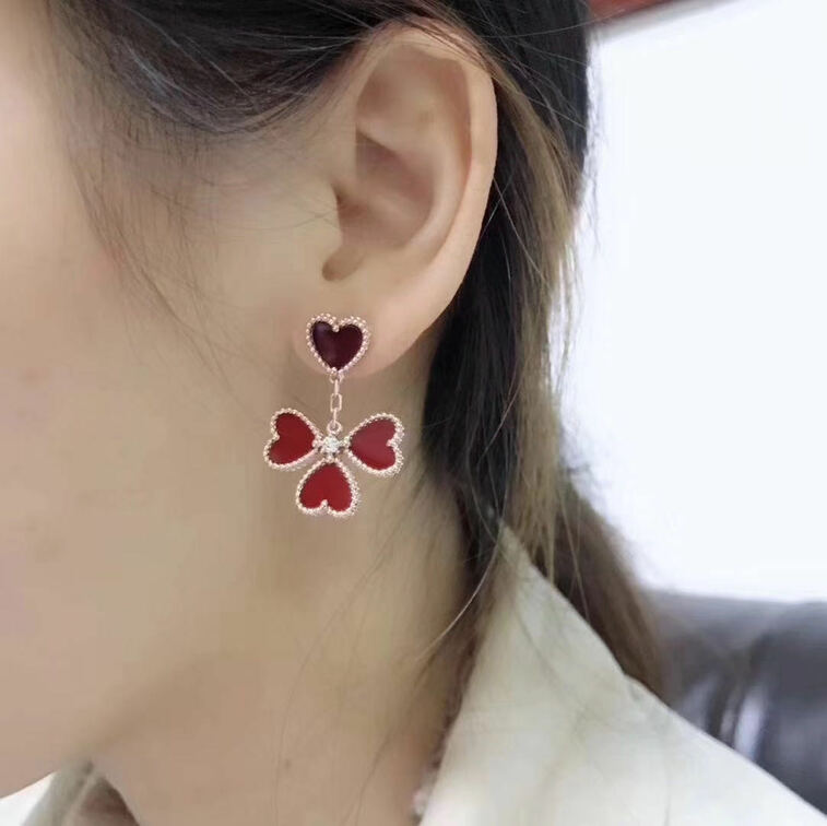 Van Cleef Arpels Sweet Alhambra Effeuillage Earrings