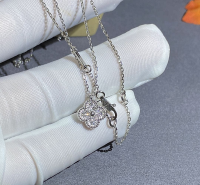 Van Cleef Arpels Sweet Alhambra Pendant 18k White Gold With Pave Diamonds 9mm