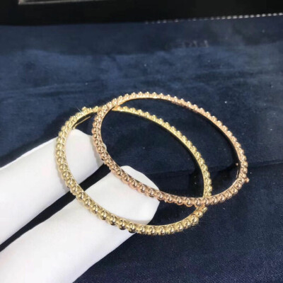 Vca Perlee Pearls Of 18k Yellow Gold Bracelet Medium Model