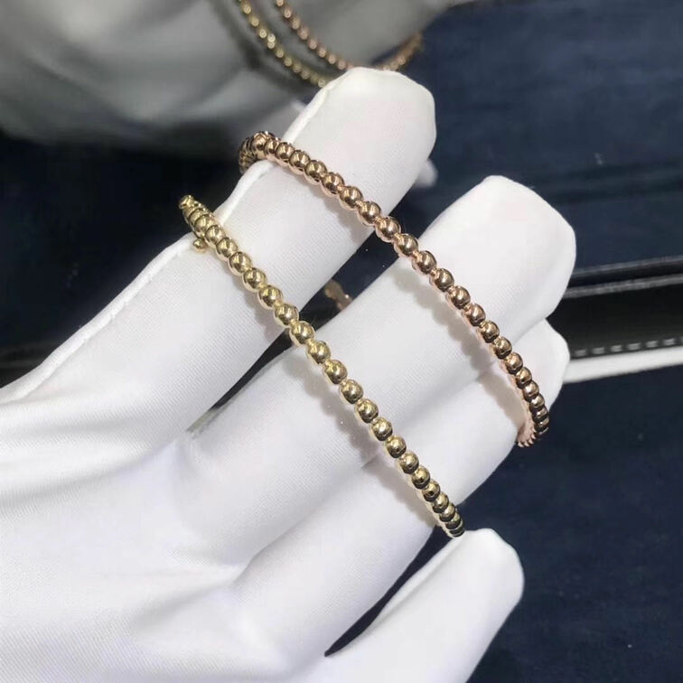 Vca Perlee Pearls Of 18k Yellow Gold Bracelet Medium Model