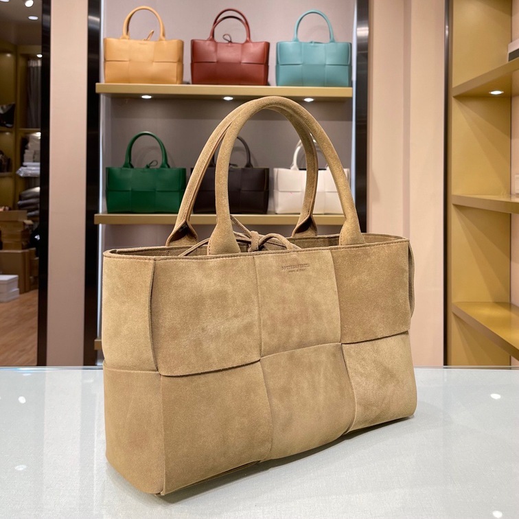 Bottega Arco Tote Beige 36 Ss2022