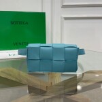 Bottega Belt Cassette Bag Mint 175 Ss2022