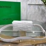 Bottega Belt Cassette Bag White 175 Ss2022