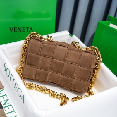 Bottega Cassette Brown 26 Ss2022