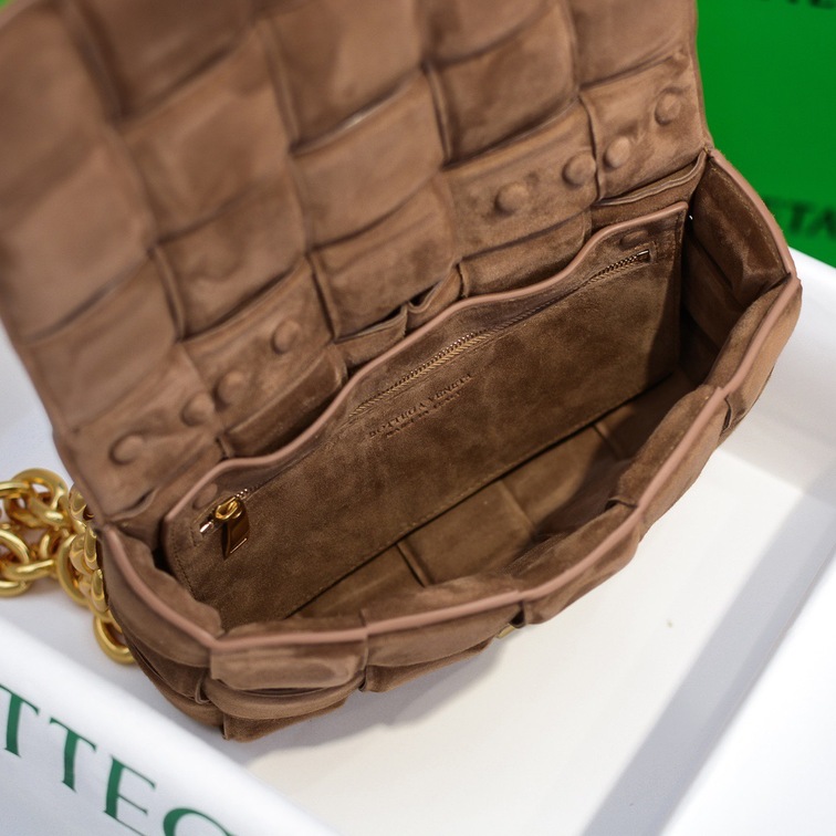 Bottega Cassette Brown 26 Ss2022