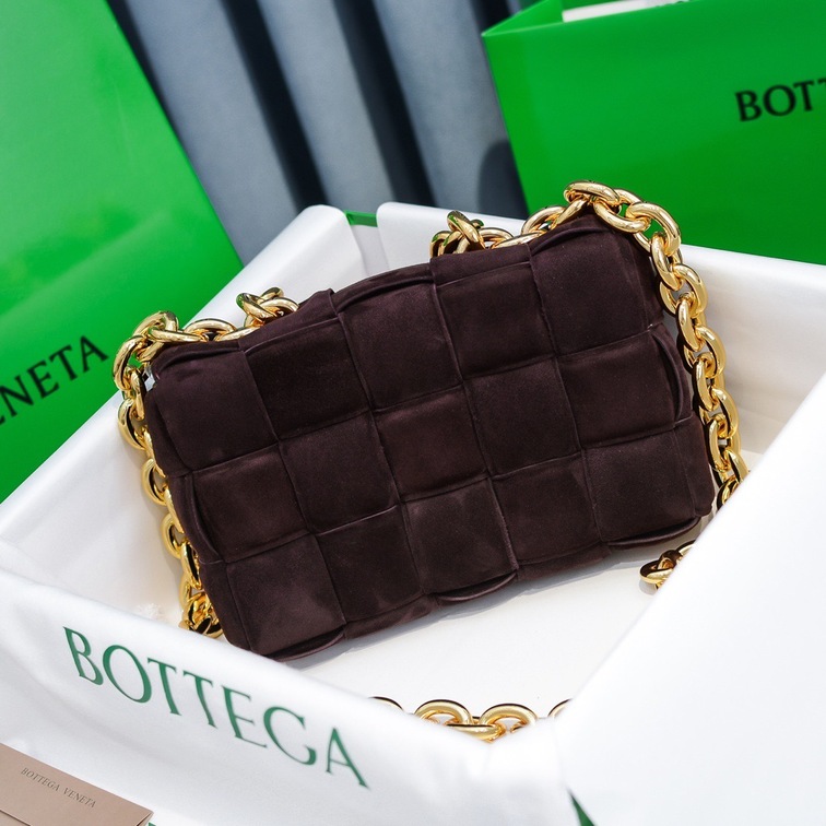 Bottega Cassette Wine 26 Ss2022