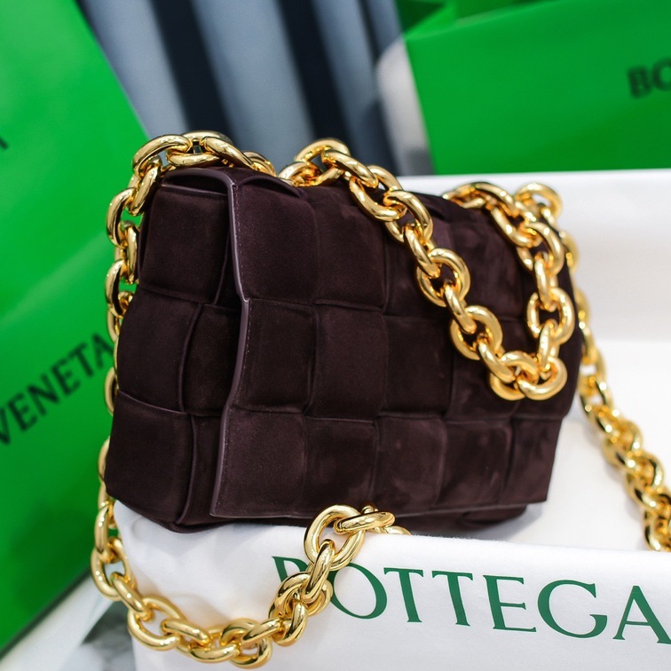 Bottega Cassette Wine 26 Ss2022
