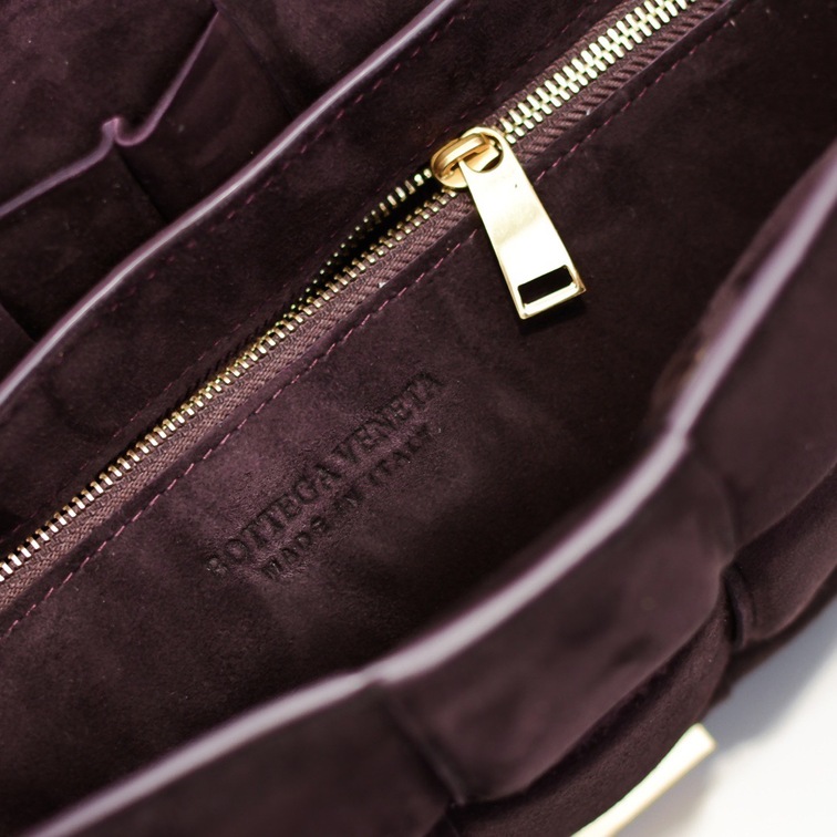 Bottega Cassette Wine 26 Ss2022