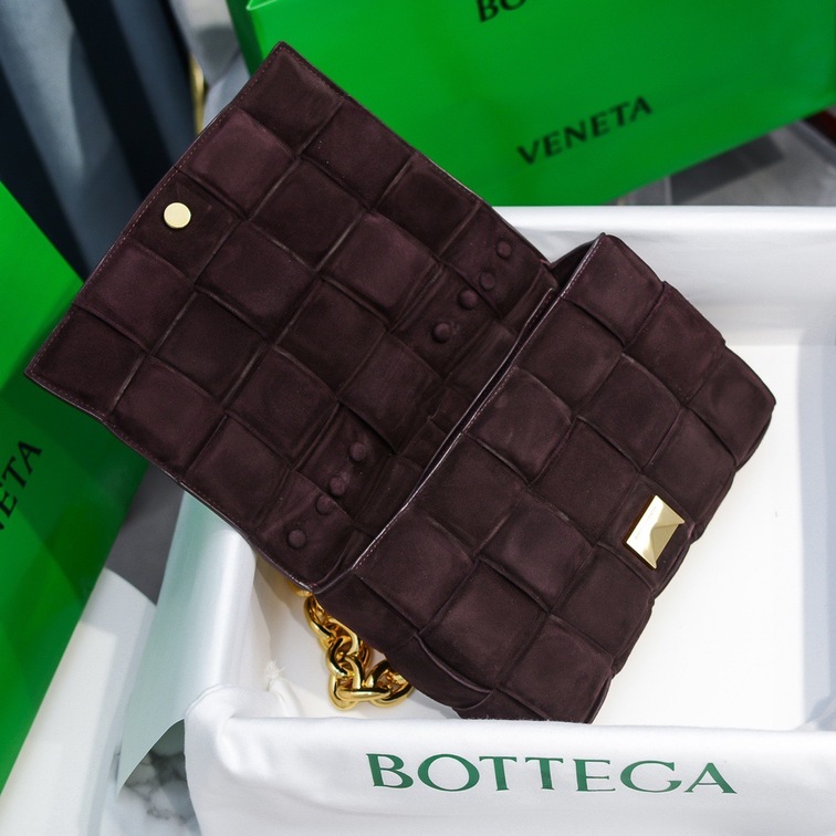 Bottega Cassette Wine 26 Ss2022