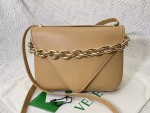 Bottega Moint It Bag Beige 27 Ss2022