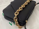 Bottega Moint It Bag Black 27 Ss2022