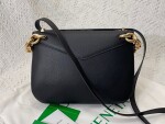 Bottega Moint It Bag Black 27 Ss2022