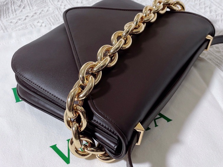 Bottega Moint It Bag Dark Chocolate 27 Ss2022