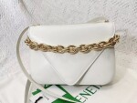Bottega Moint It Bag White 27 Ss2022
