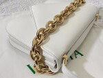 Bottega Moint It Bag White 27 Ss2022