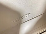 Bottega Moint It Bag White 27 Ss2022