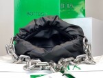 Bottega The Pouch Black Sliver Chain 26 Ss2022