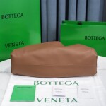 Bottega The Pouch Brown 26 Ss2022