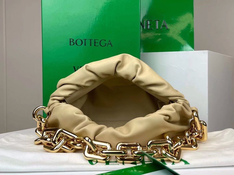 Bottega The Pouch Dark Beige Yellow Chain 26 Ss2022