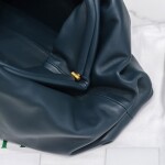Bottega The Pouch Dark Mint 26 Ss2022