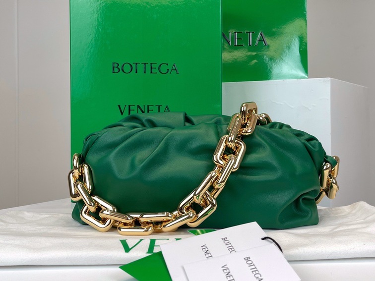Bottega The Pouch Green Yellow Chain 26 Ss2022