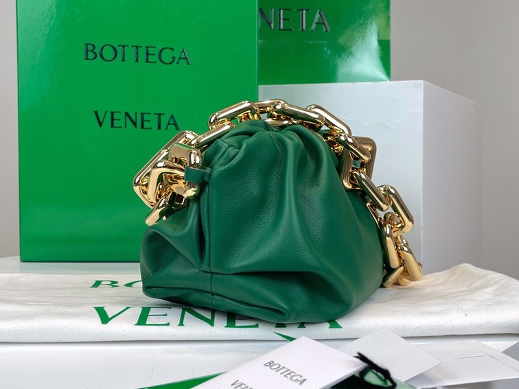 Bottega The Pouch Green Yellow Chain 26 Ss2022