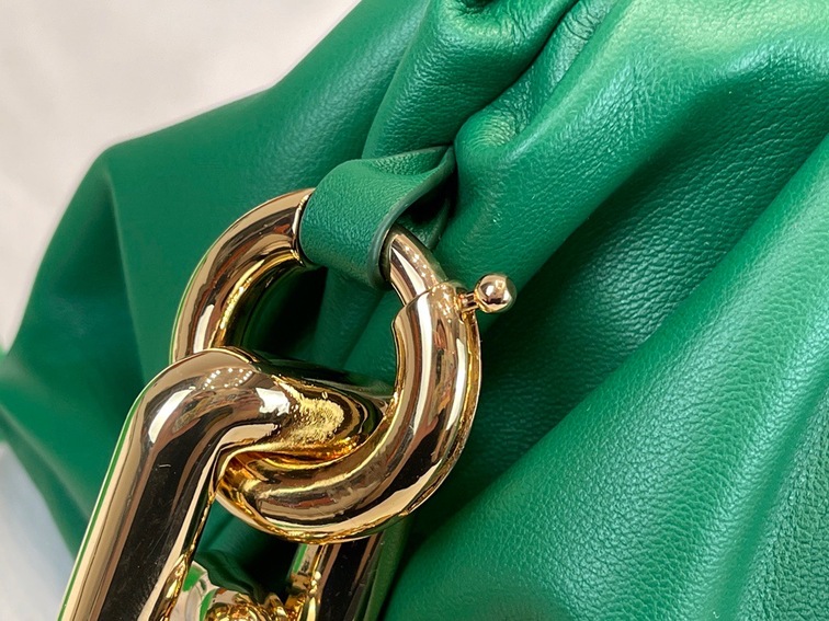 Bottega The Pouch Green Yellow Chain 26 Ss2022