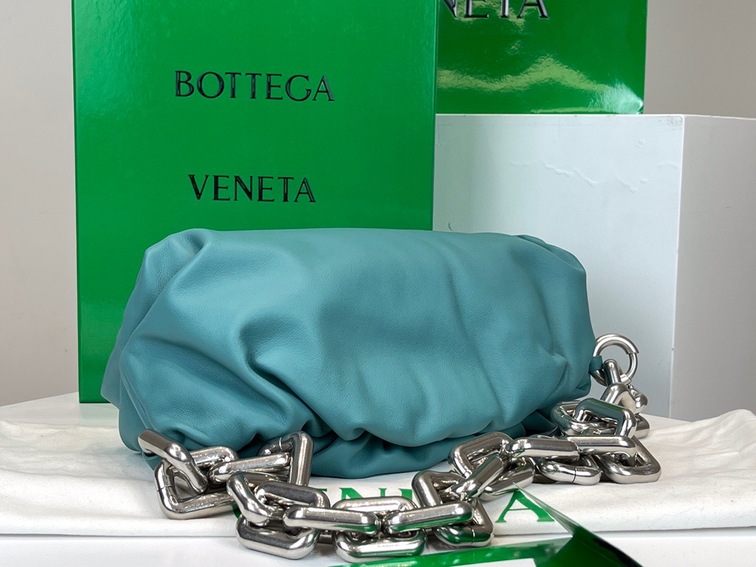 Bottega The Pouch Mint Sliver Chain 26 Ss2022