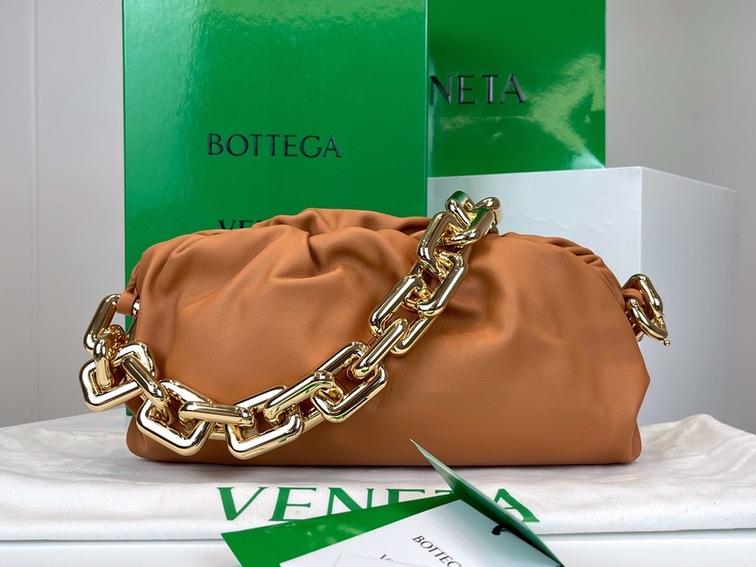 Bottega The Pouch Orange Yellow Chain 26 Ss2022