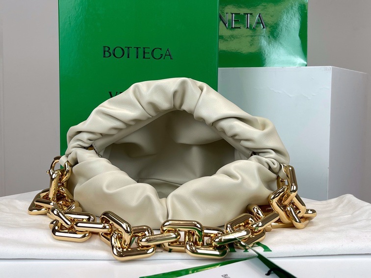 Bottega The Pouch White Yellow Chain 26 Ss2022