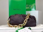 Bottega The Pouch Wine Sliver Chain 26 Ss2022