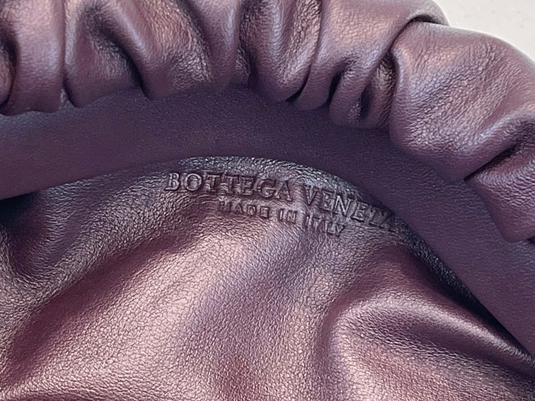 Bottega The Pouch Wine Sliver Chain 26 Ss2022