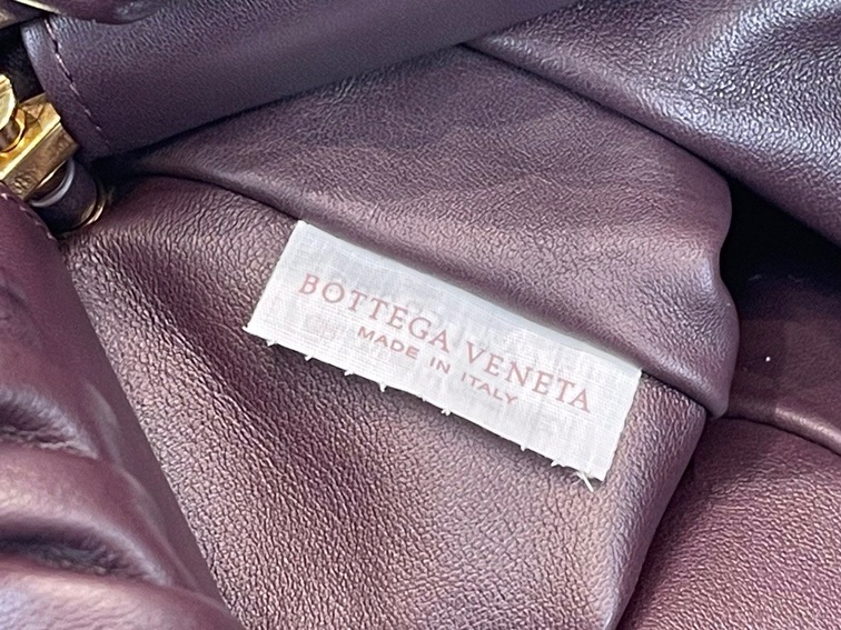 Bottega The Pouch Wine Sliver Chain 26 Ss2022