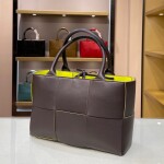 Bottega Tote Slip Dark Gray 35 Ss2022
