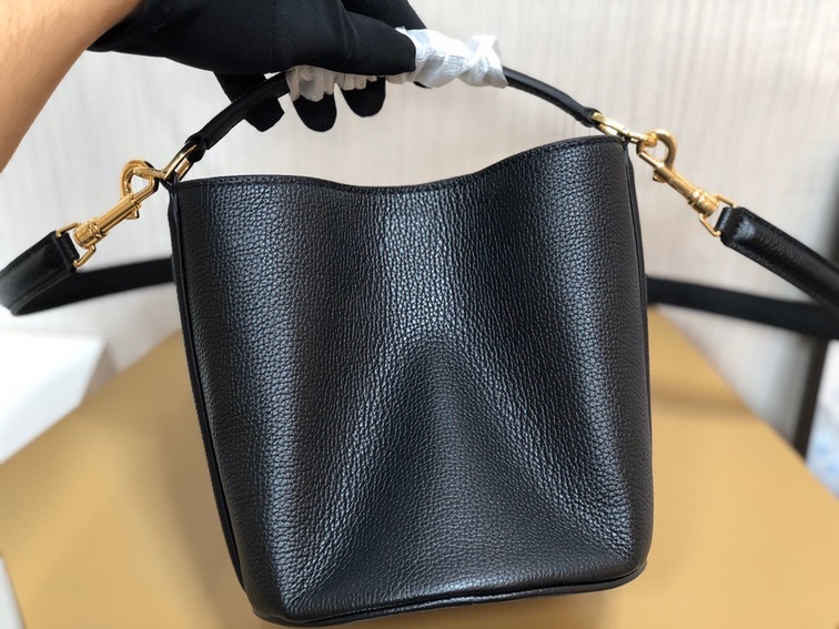 Celine 16 Mini Bucket Bag Black Ss2022