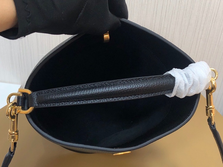 Celine 16 Mini Bucket Bag Black Ss2022