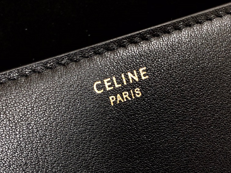 Celine Cuir Triomphe Black 18 Ss2022