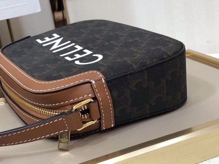 Celine Triomphe Black Mono 20 Ss2022