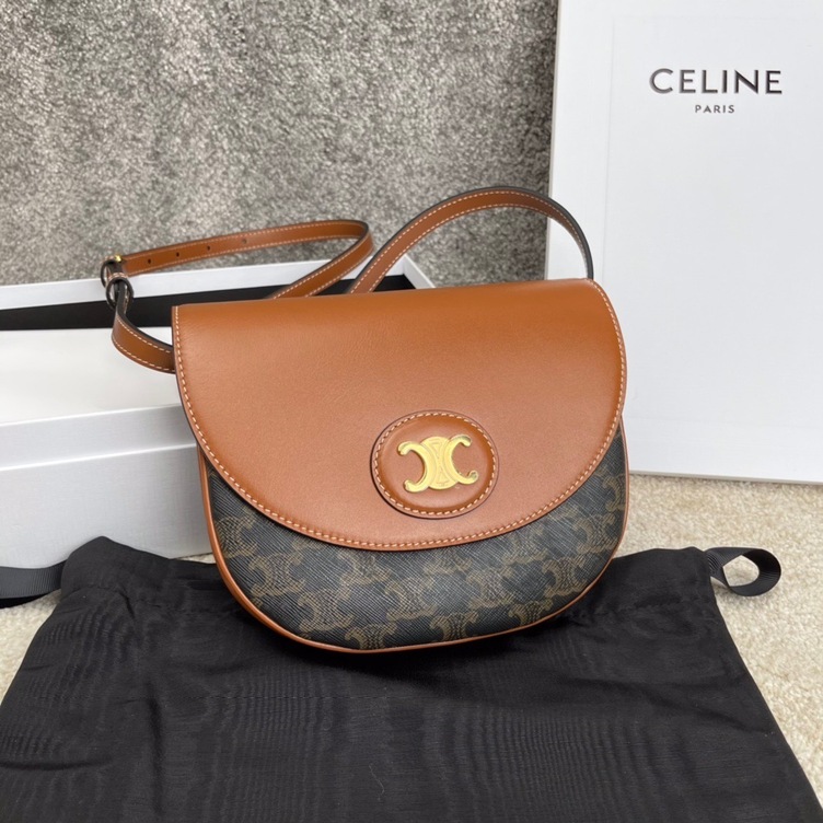 Celine Triomphe Canvas 21 Mono Brown Ss2022