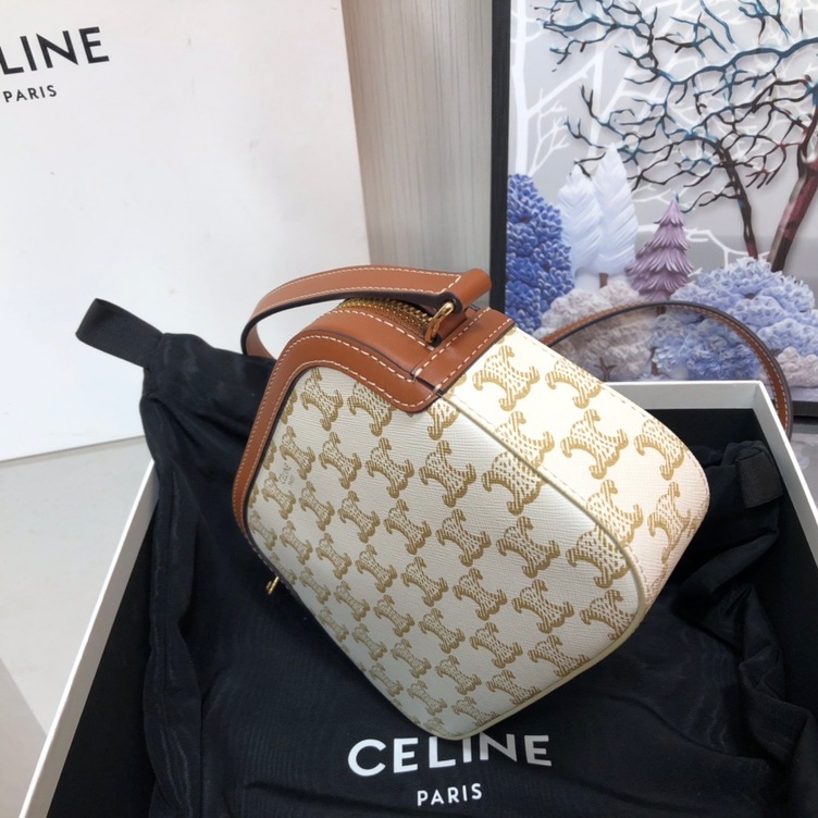 Celine Triomphe White Mono 20 Ss2022