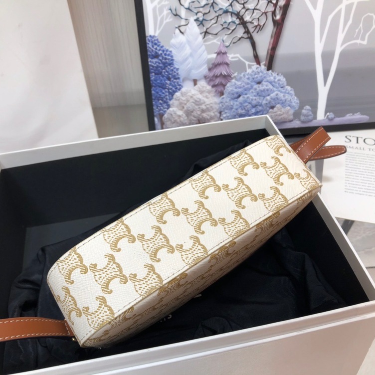 Celine Triomphe White Mono 20 Ss2022