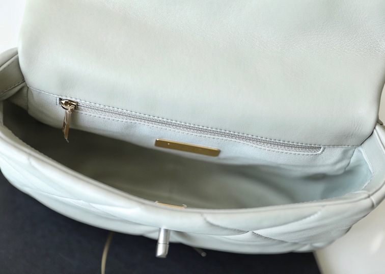 Chanel C19 Lambskin Gray Ss2022