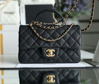 Chanel Flat Caviar Hand Black Ss2022