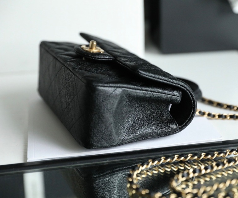 Chanel Flat Caviar Hand Black Ss2022