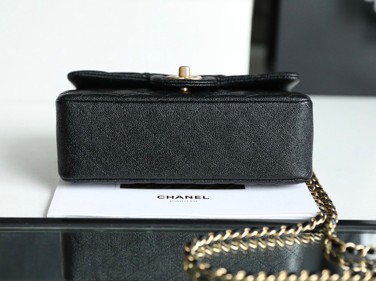 Chanel Flat Caviar Hand Black Ss2022