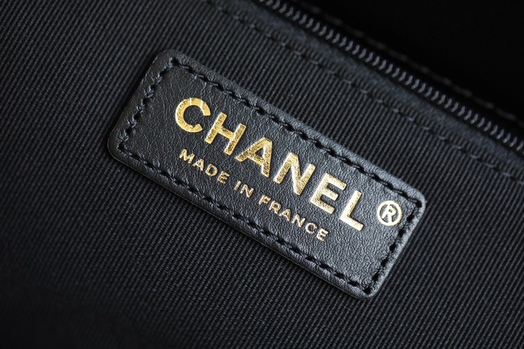 Chanel Flat Goatskin Vat Black Ss2022