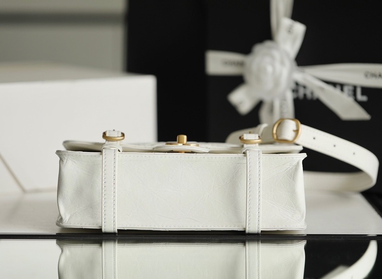 Chanel Flat Goatskin Vat White Ss2022